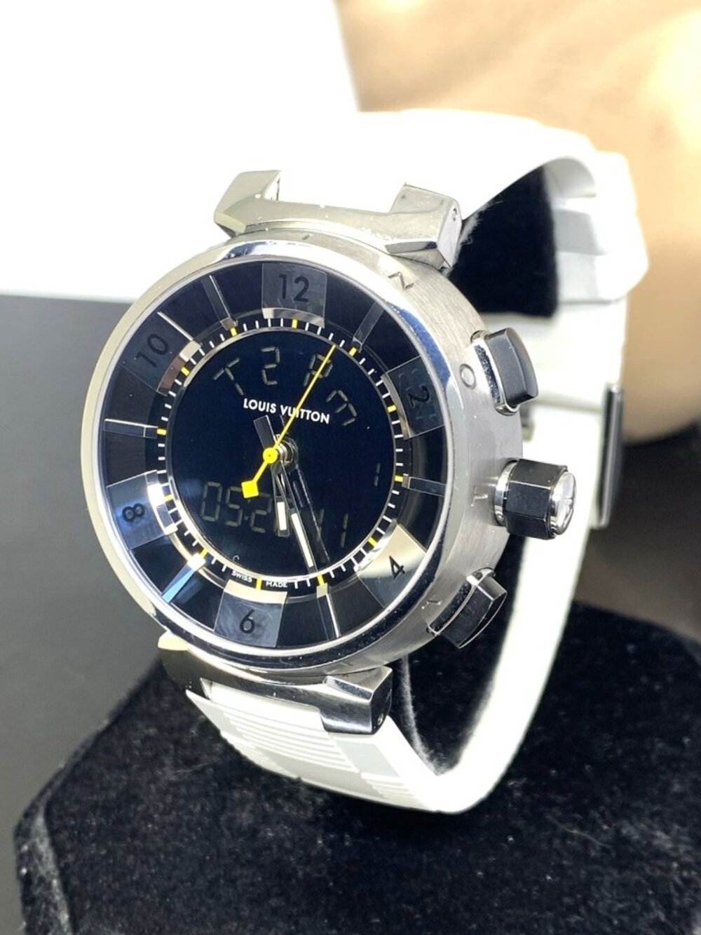 Louis Vuitton LV Men's Watch Q118F Tambour Swiss Quartz White Rubber Strap 41mm